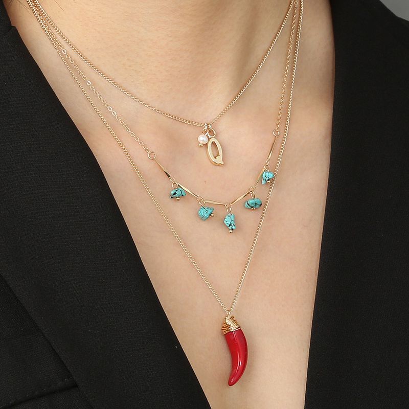 Türkis Buchstabe Q Halskette Sommer Einfache Mode Handaufzug Halskette Aus Rotem Pfeffer Großhandel