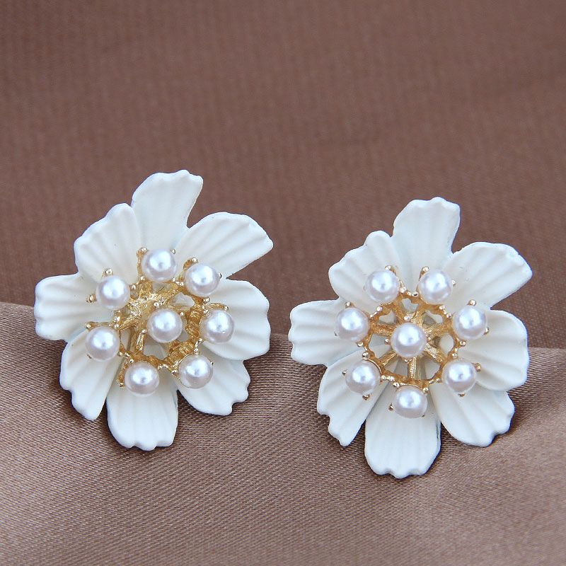 925 Perle En Argent Coréen Mode Douce Fleur Perle Boucles D&#39;oreilles En Gros Nihaojewelry
