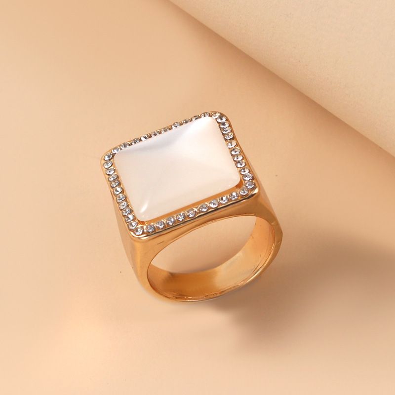 Venta Caliente Nueva Moda Personalidad Aleación Simple Retro Diamante Cuadrado Gema Anillo Al Por Mayor Nihaojewelry