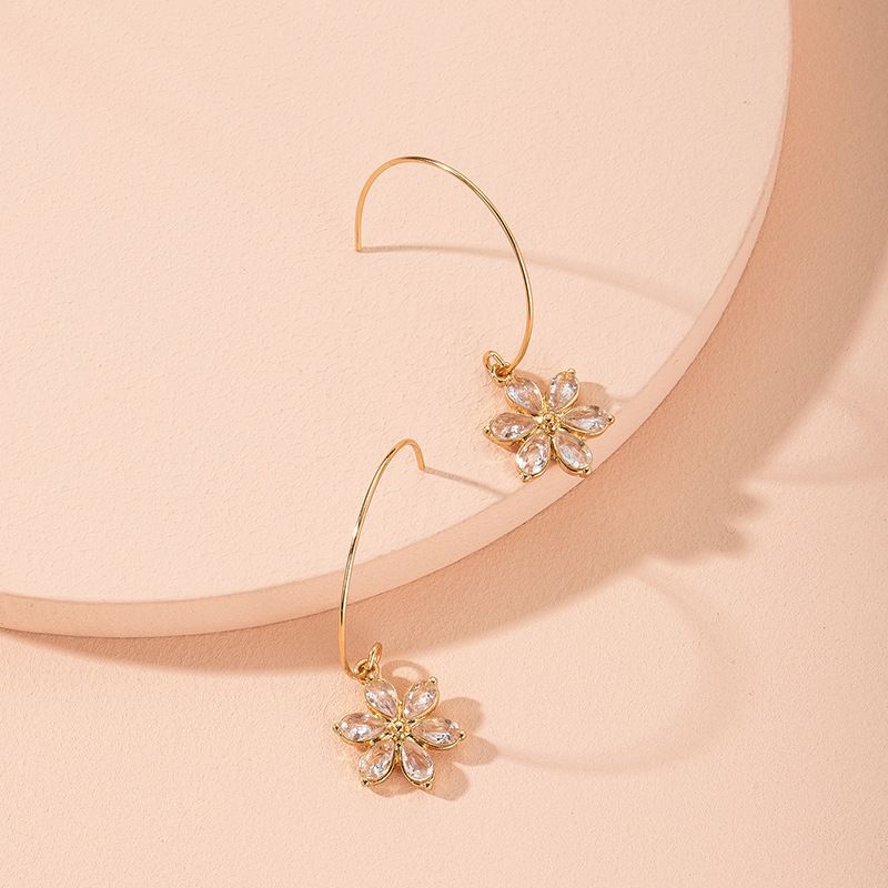 Korean S925 Silver Needle Exaggerated Crystal Flower Earrings New Trendy Style Earrings Wholesale Nihaojewelry