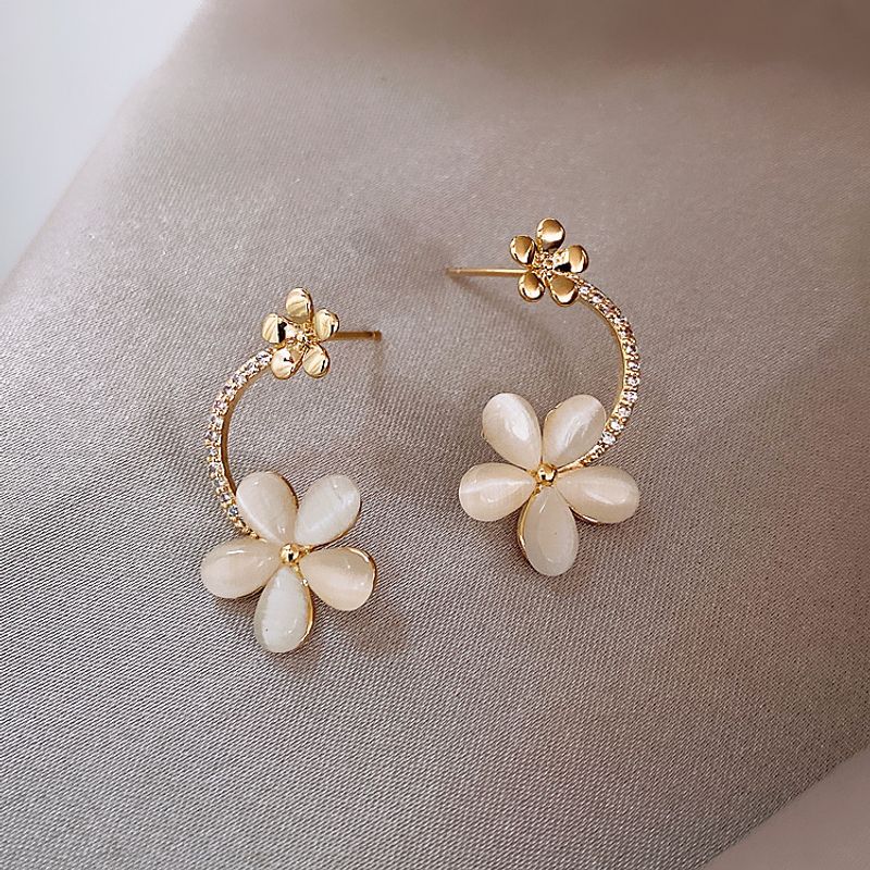 925 Silver Needle Korean Opal Flower Fashion New Trendy Alloy Earrings