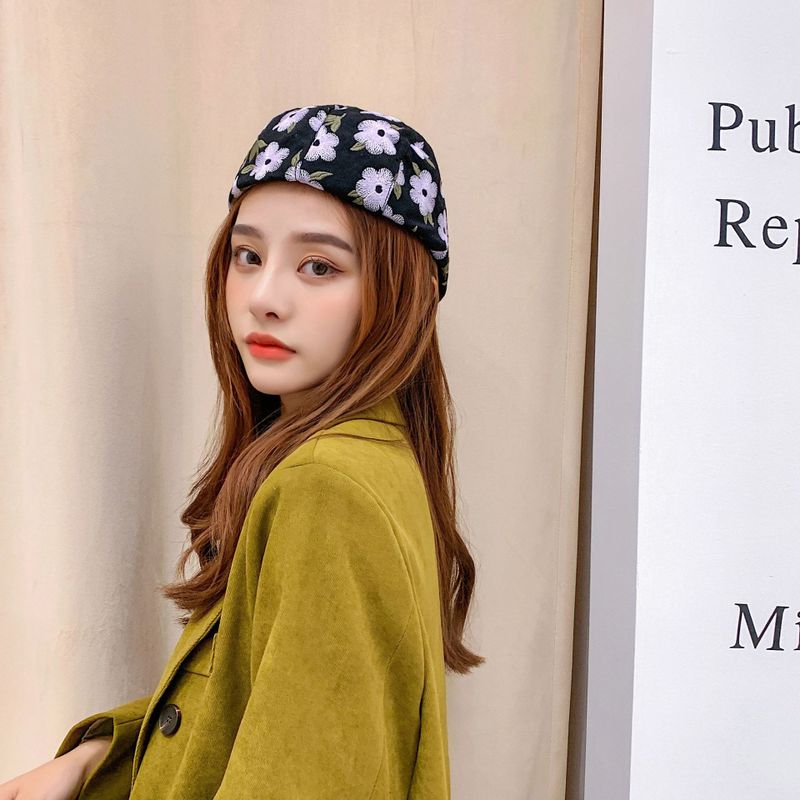 Korean Embroidered Flowers Forward Student Octagonal Hot Selling Cap Beret For Women
