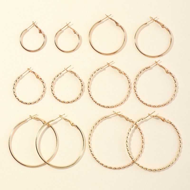 Fashion Geometric Circle Earrings Wild Metal C-shaped Earrings Wholesale