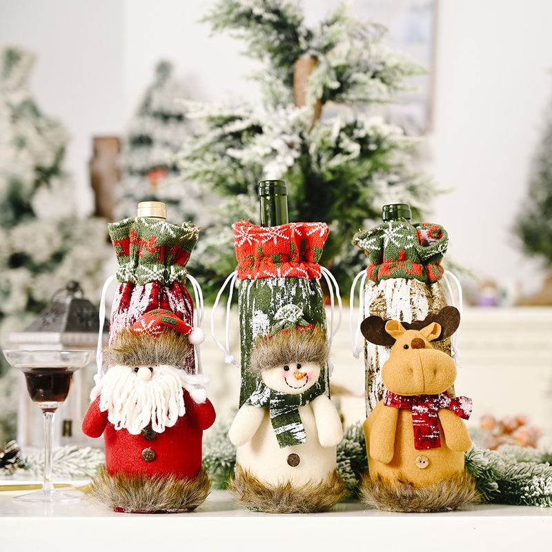 Christmas Decoration Knitted Imitation Bark Wine Bottle Cover Deccoration