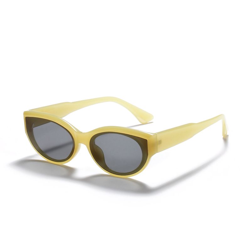 Fashion Carved Color Lens Cat's Eye Retro New Sunglasses For Women