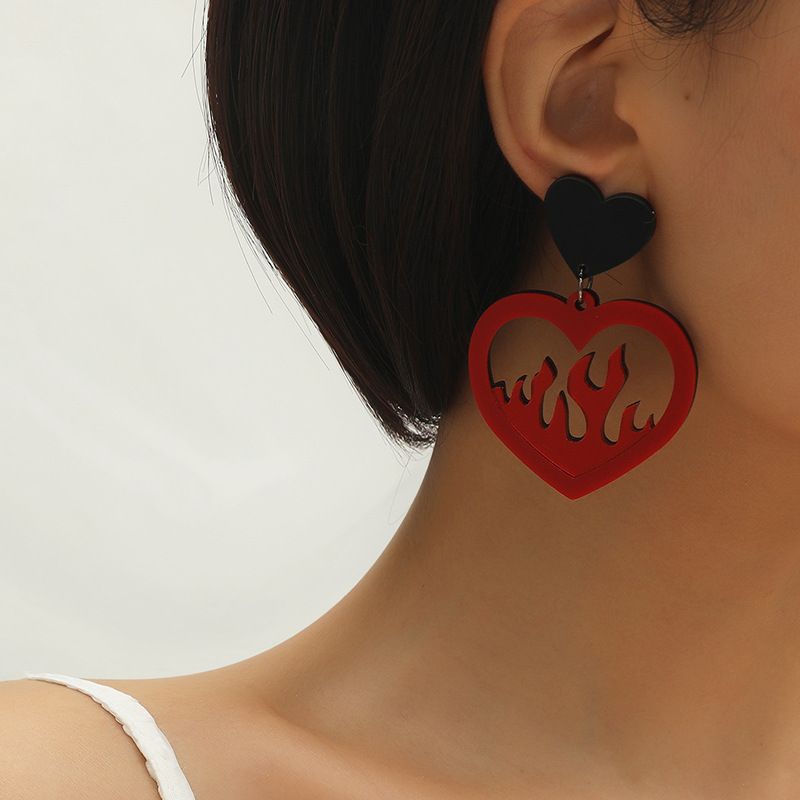Hot Selling Fashion Personality Exaggerated Hollow Love Flame Earrings