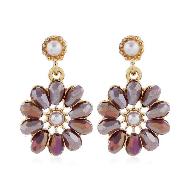 Korean Fashion Sweet Ol Daisy Flower Crystal Earrings