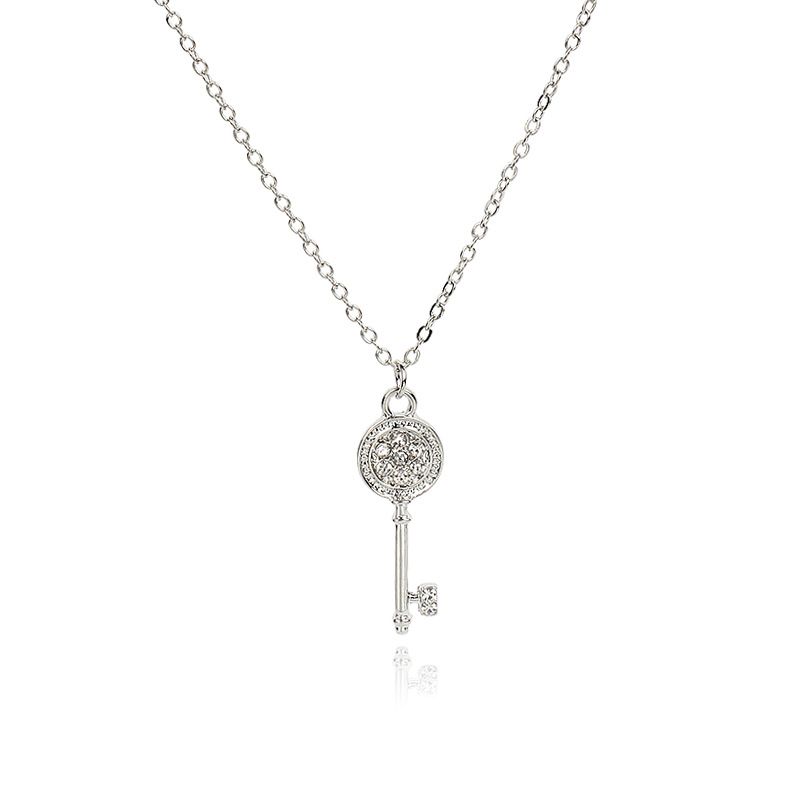 Hot Selling Fashion All-match Temperament Luxury Diamond Key Pendant Necklace