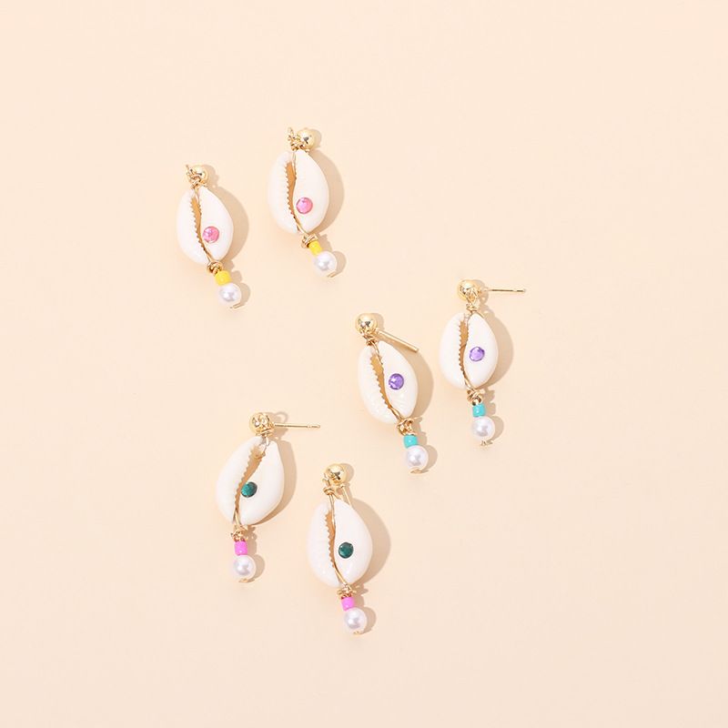 Hot Selling Fashion New Gemstone Shell Pearl Earrings Wholesale