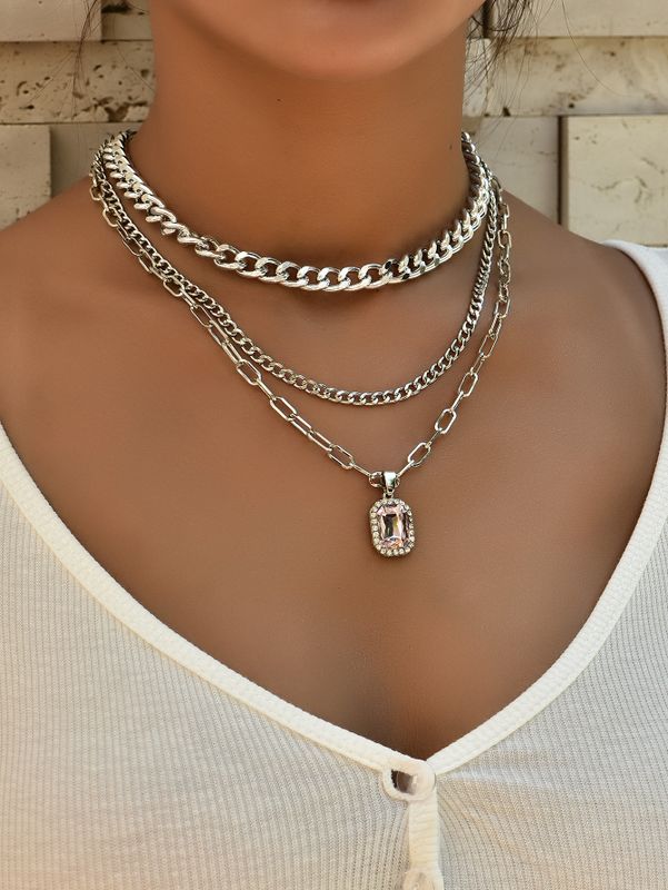 Mehrschichtige Einzigartige Form Mode Damen Neue Halskette