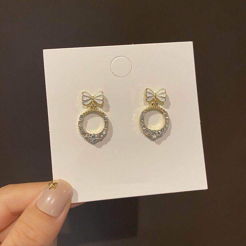 S925 Aguja De Plata Círculo Coreano Arco Simple Pendientes Salvajes De Diamantes Cortos