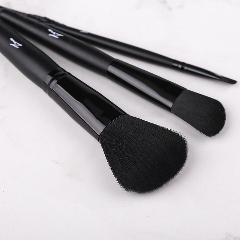 Wholesale Packaged Makeup Brush Set 3 Black Wooden Handle Makeup Set Beauty Makeup