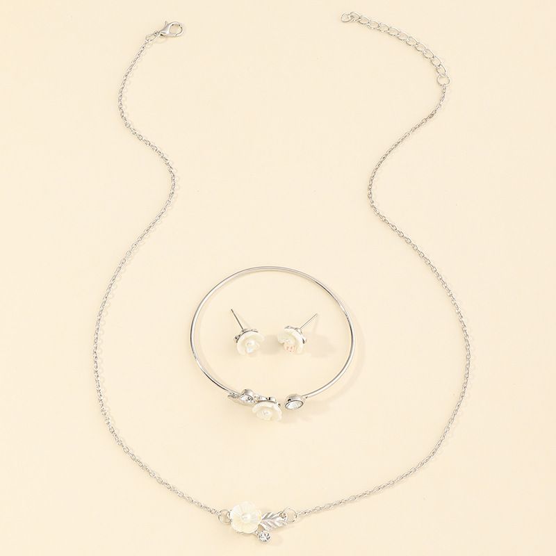 New Children's Jewelry Set Pearl Alloy Jewelry Set Necklace Earrings Bracelets Wholesale