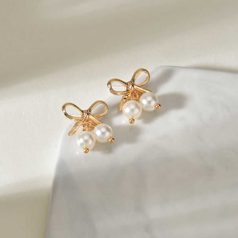 Bow Pearl Earrings Female Compact Personality Temperament Earrings