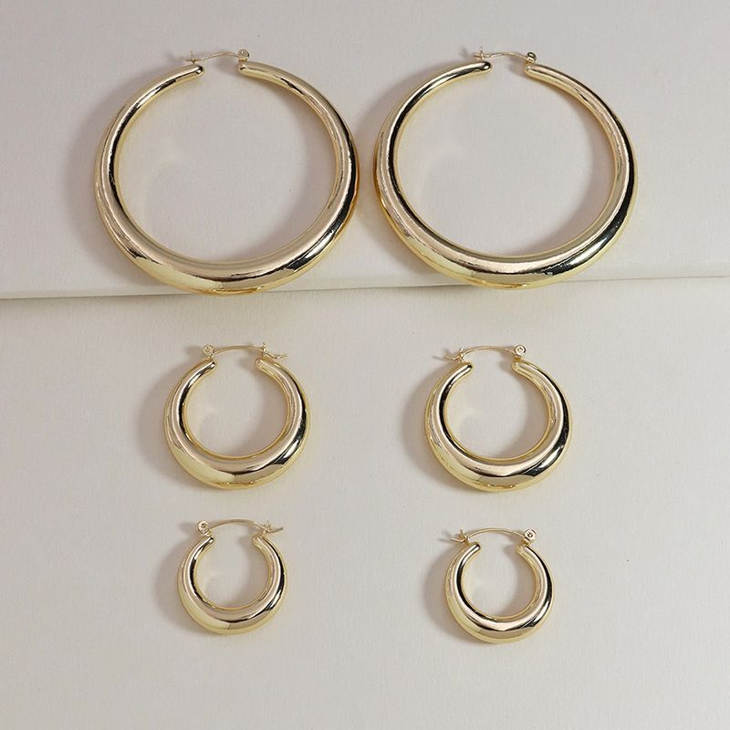 Fashion Hot-saling Metal Simple And Versatile Classic Earrings