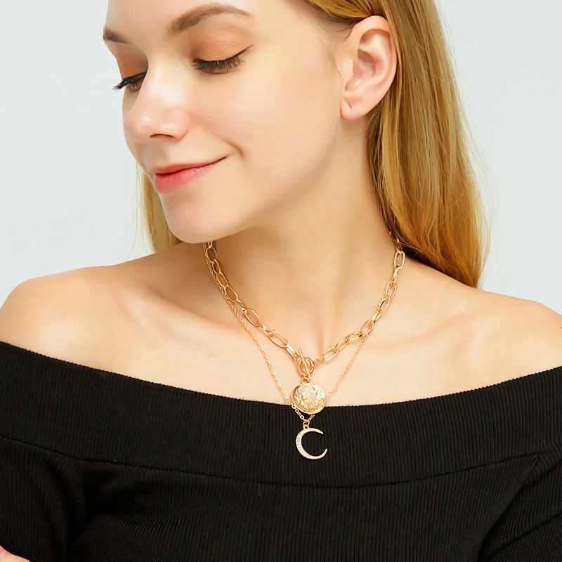 Fashion  Alloy Moon Women's Necklace Clavicle Chain