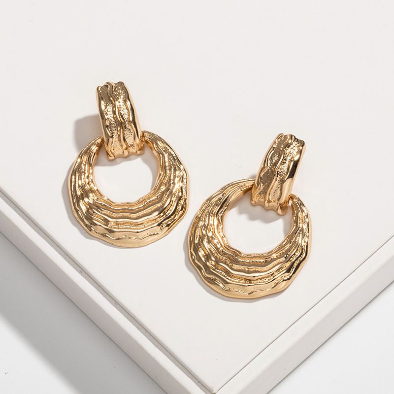 Pendientes Simples De Moda De Oro