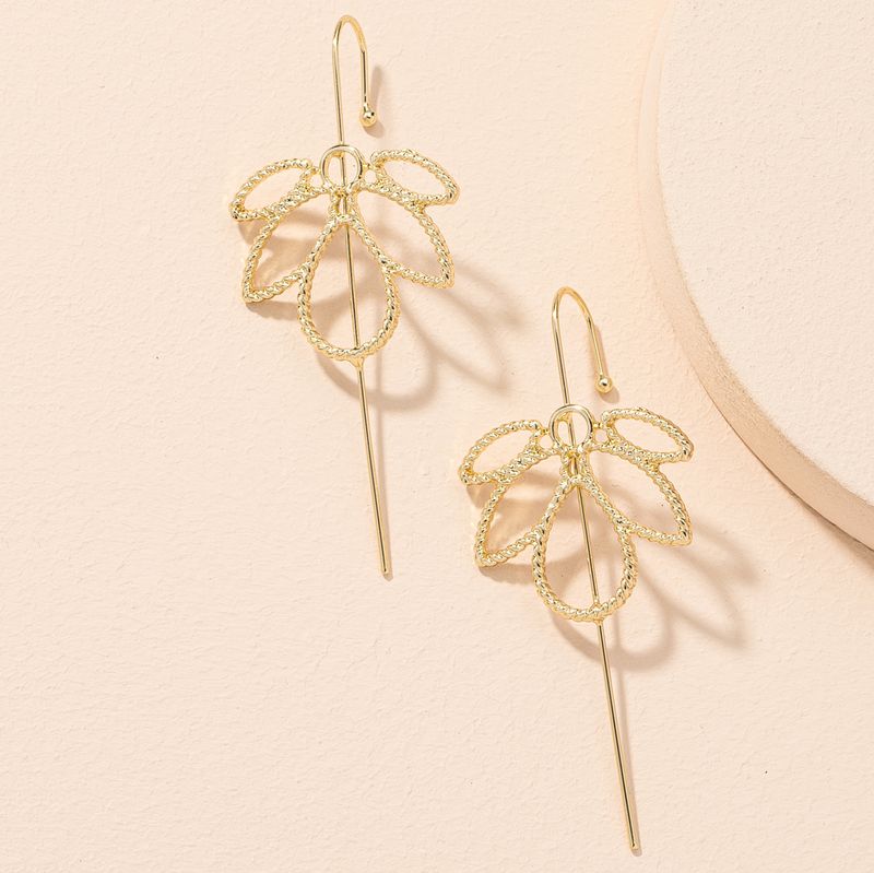 Simple Fashionable Maple Leaf Earrings