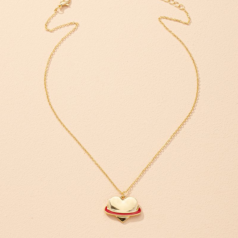 Simple Fashion Heart Pendant Necklace