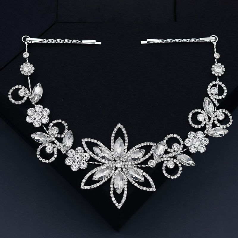 Nueva Diadema Simple De Flores De Diamantes De Imitación De Moda