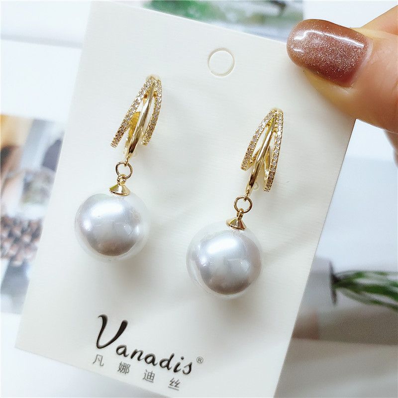 Korean Fashion Pearl Earrings