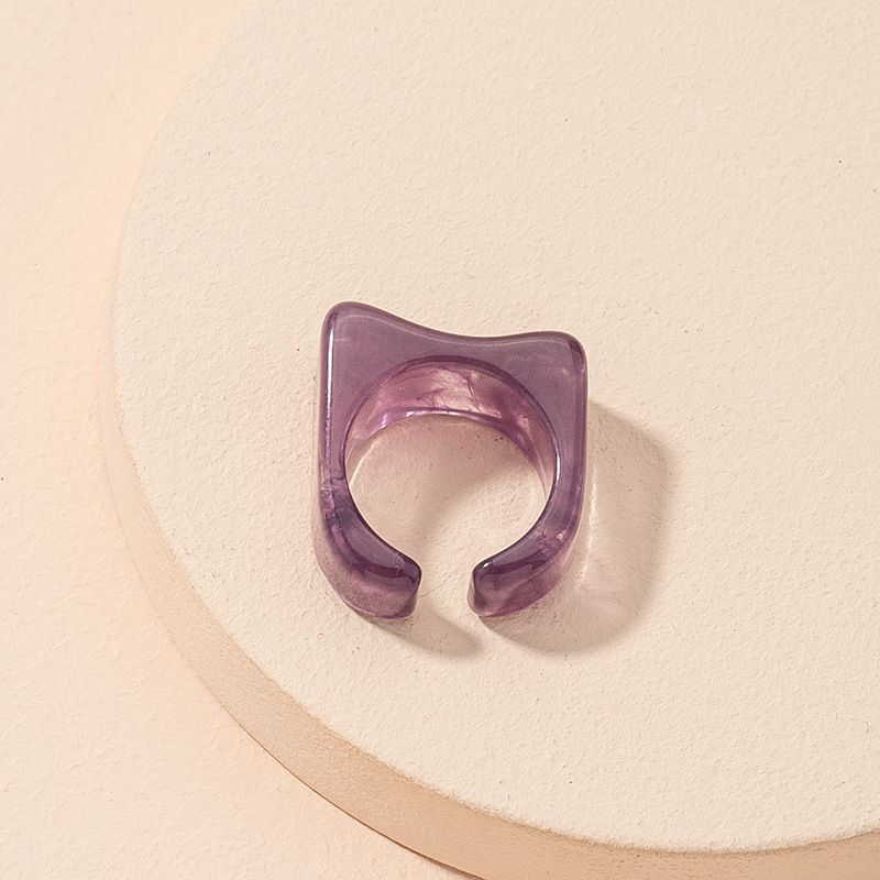Simple Retro Acrylic Opening Ring