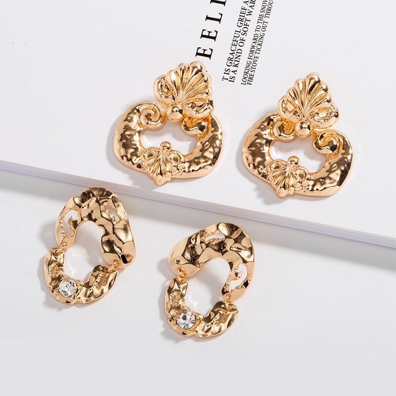 Fashion Retro Palace Style Earrings