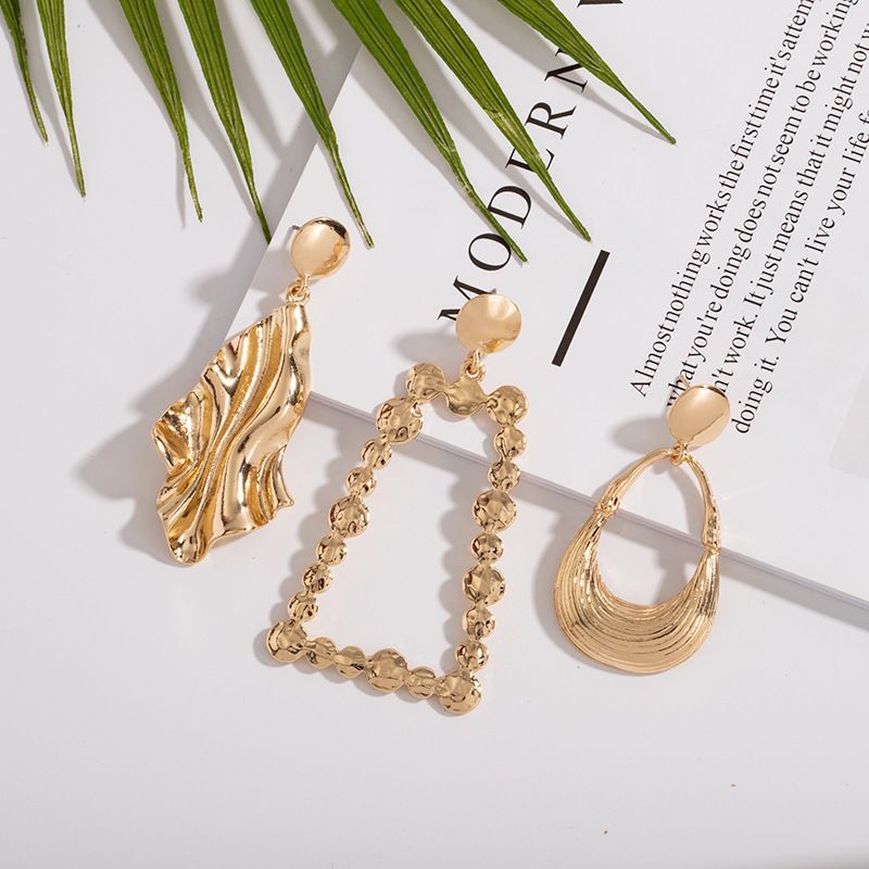 Fashion Pleated Surface Alloy Earrings