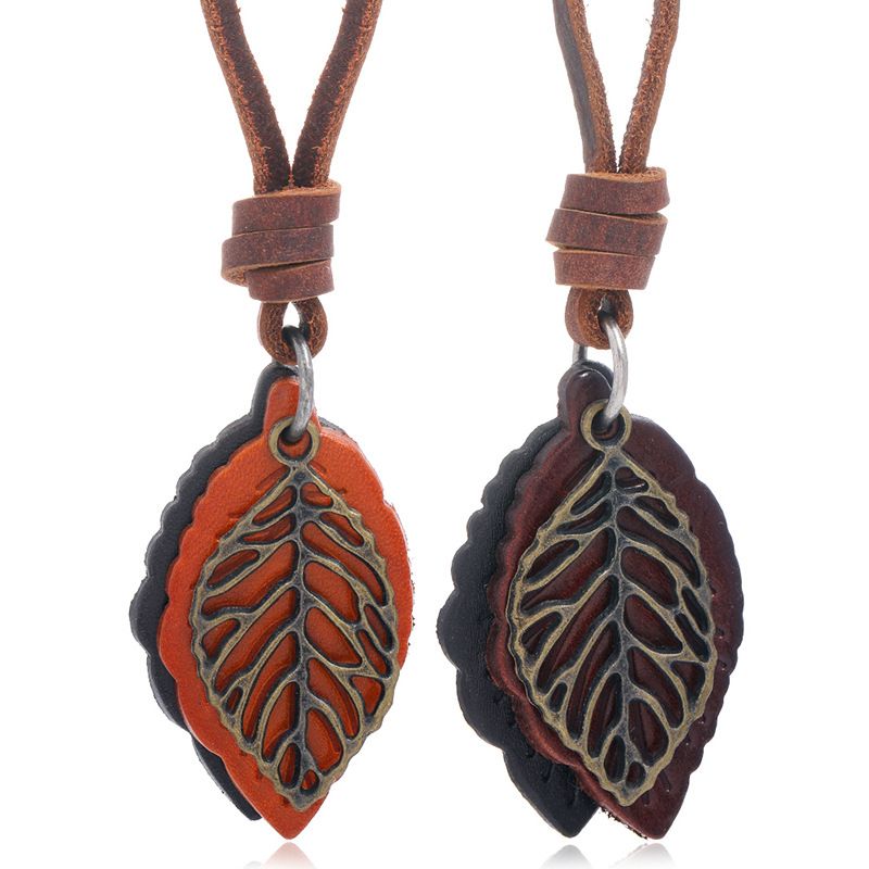 Fashion Retro Leaf Pendant Leather Necklace