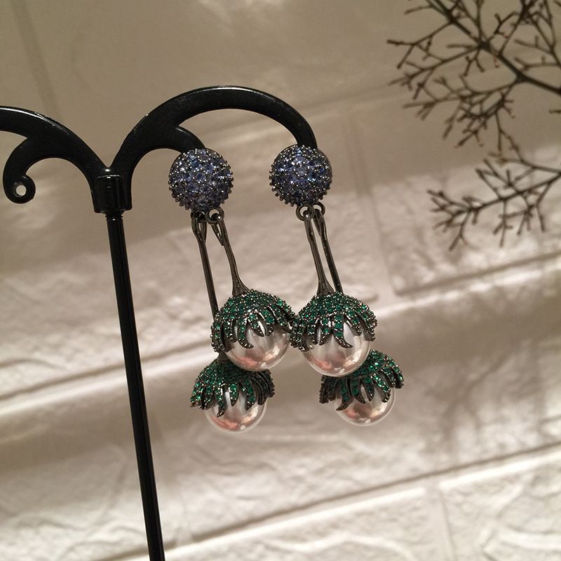 Pearl Ball Green Leaves Tassel Earrings