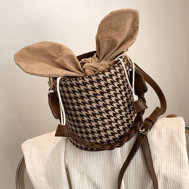 Woolen Retro Lattice Bucket Bag
