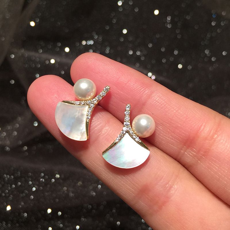 Jupe Perle Boucles D&#39;oreilles Simples Perles Blanches