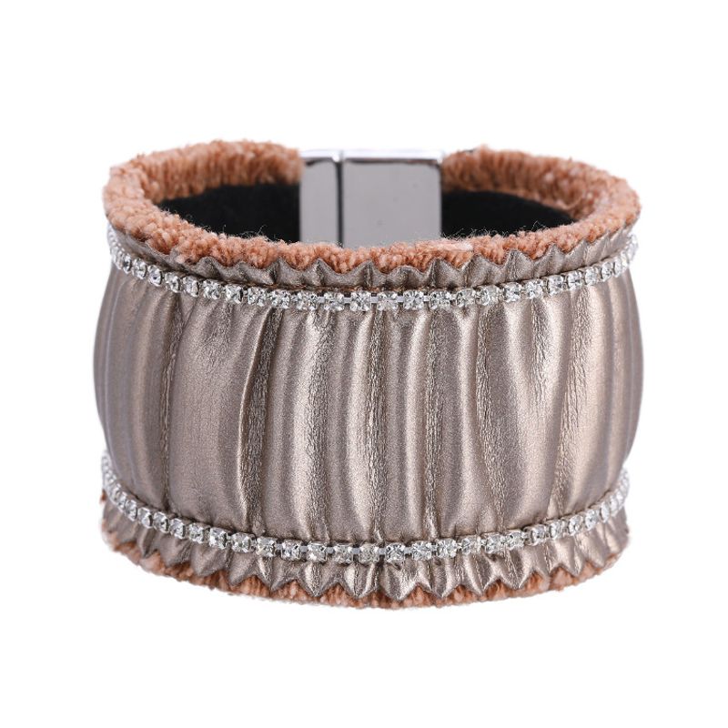 Fashion Diamond-studded Leather Bracelets
