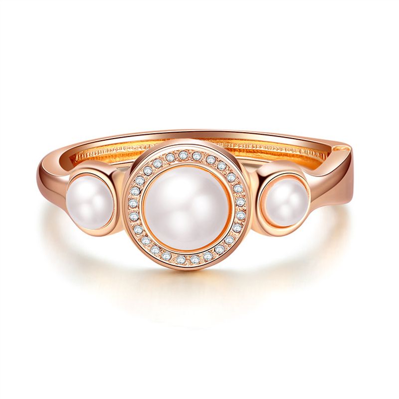 Retro Inlaid Pearl Alloy Gold-plated Bracelet