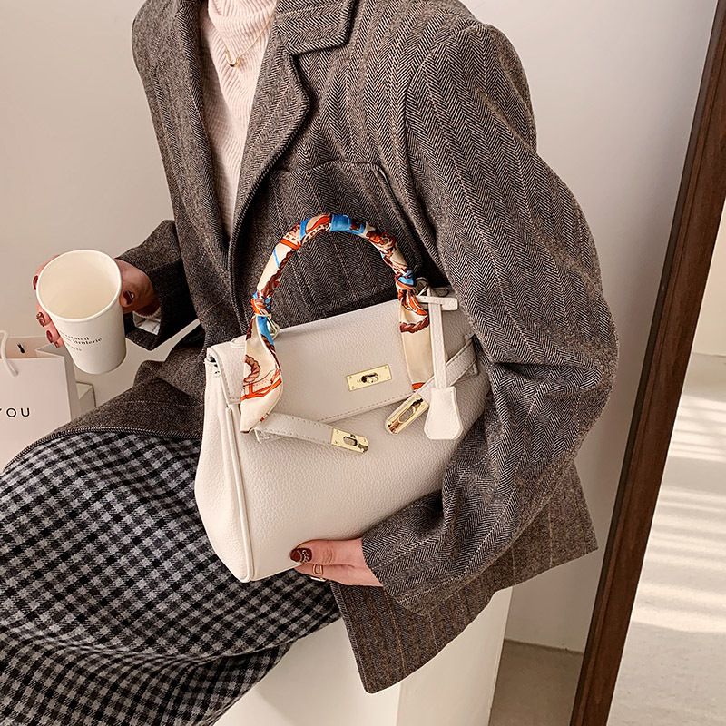 Fashion Silk Scarf One Shoulder Portable Lock Bag