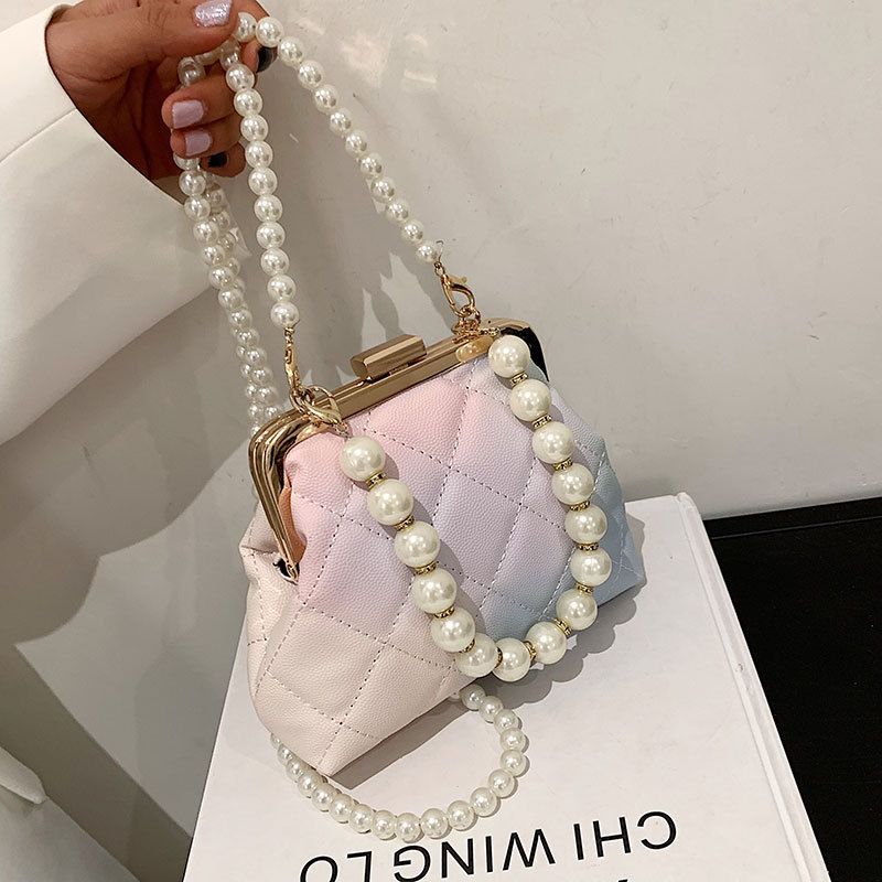 Mini Sac Femme 2021 Été Nouvelle Mode Sac À Bandoulière Unique Messenger Sac À Chaîne En Perles Rhombiques