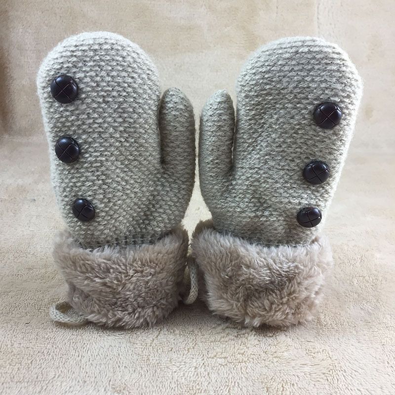 New Children's Gloves Winter Thicken Warm Gloves Baby Mittens Buttons Plus Velvet Knitted Gloves