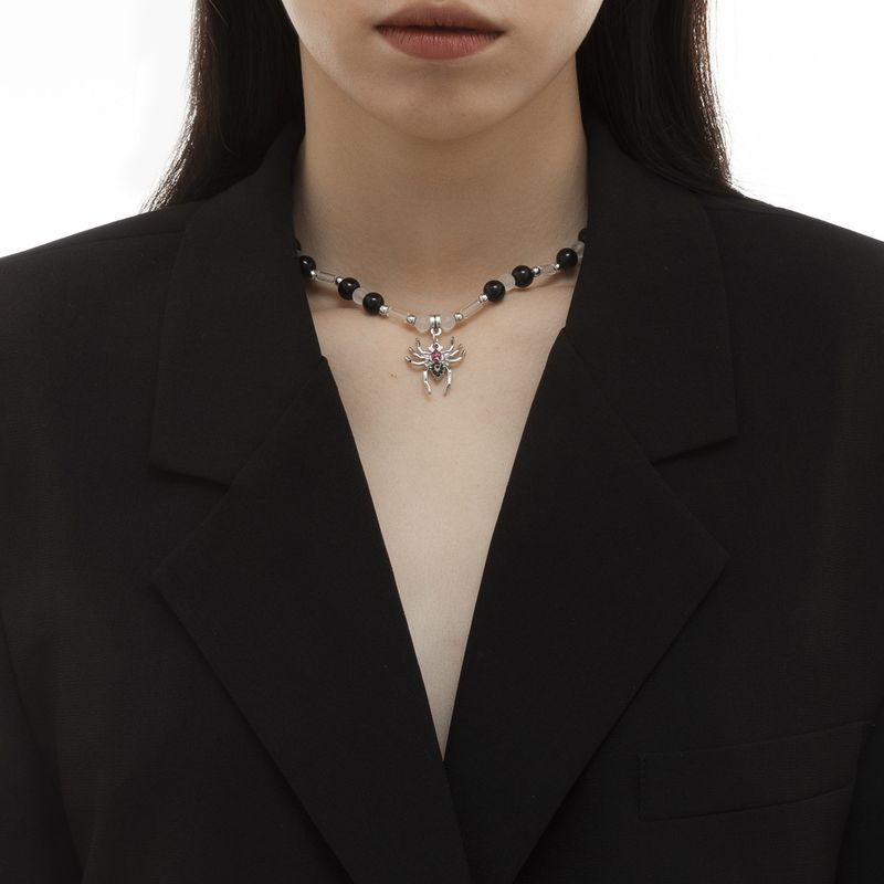Korean Niche Design Sense Hip-hop Personality Diamond-studded Spider Necklace Wholesale