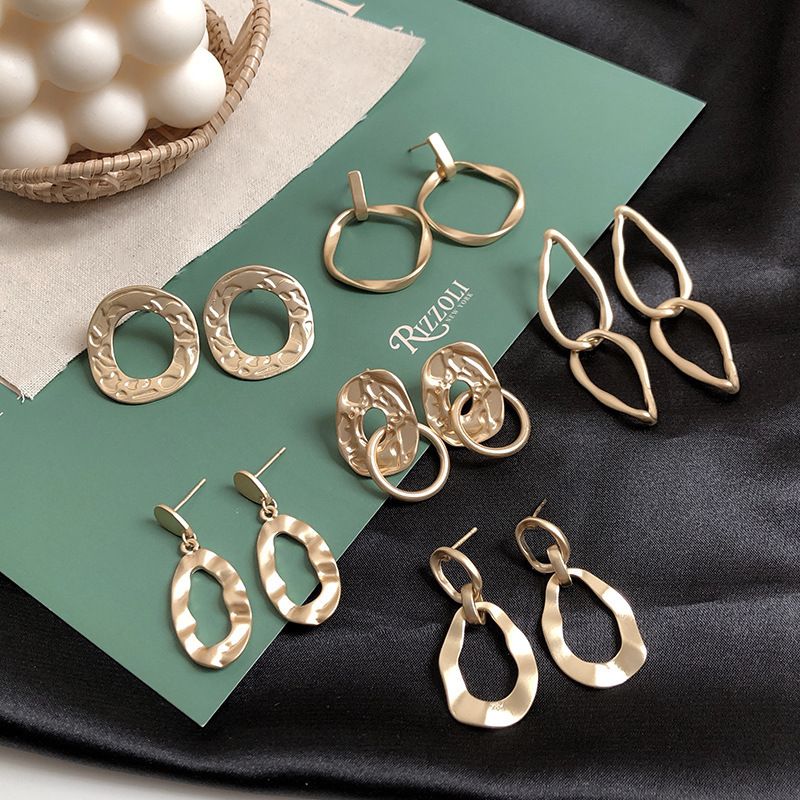 Retro Personality Earrings Metal Exaggerated Irregular Earrings