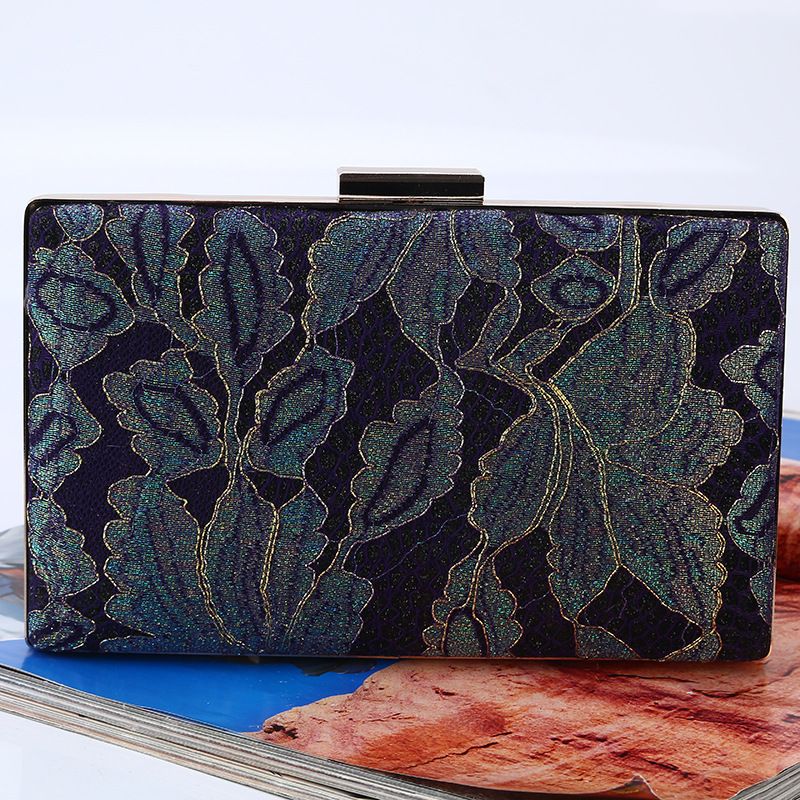 Cross-border Embroidery Dinner Bag Quality Style Retro Clutch Bag Evening Bag Banquet Bag Wholesale
