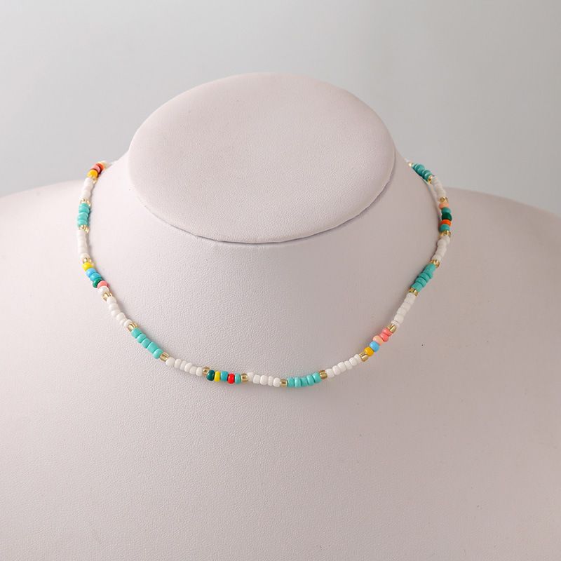 Bohemia Creative Trend Hand-woven Rice Bead Necklace Beaded Pendant Jewelry