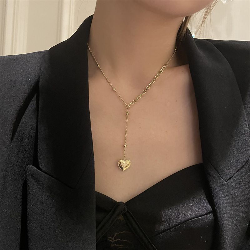 Titanium Steel Plated 18k Gold High Color Retention European And American Ins French Retro Three-dimensional Love Pendant English Letter Collarbone Necklace