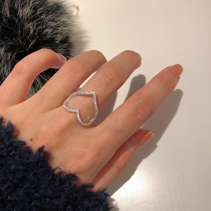 Der Gleiche Stil Von Internet-prominenten Nischen Designer Süßes Geschenk Internet-prominente All-match-persönlichkeit Liebes Ring Weiblich Voller Diamant Lebender Mund Ring