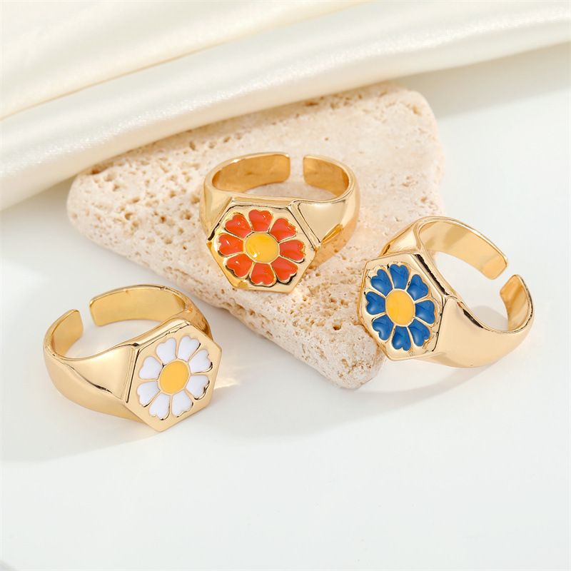 Ornament Simple Trend Drop Oil Daisy Ring Alloy Flower Ring Opening Europe And America Cross Border