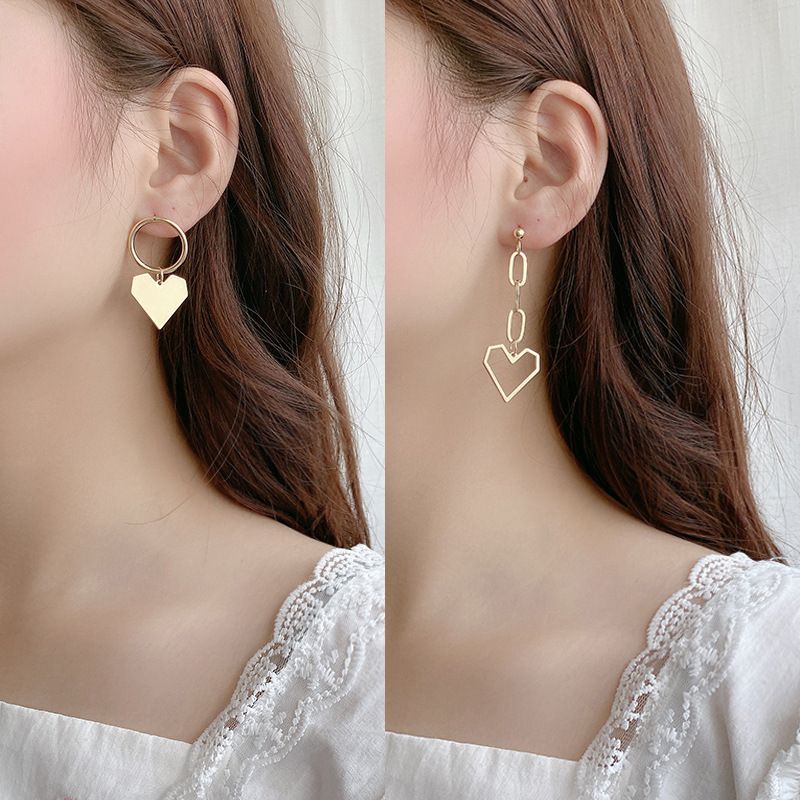 2020 New Trendy Korean Dongda Asymmetric Love Heart Earrings Female Ins Online Influencer Refined Eardrops Earrings