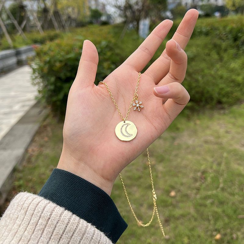 Nuevo Collar De Combinación Chapado En Oro De Cobre Con Copo De Nieve Con Etiqueta De Luna Redonda