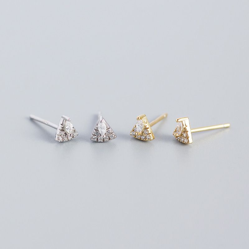 Europäische Und Amerikanische S925 Sterling Silber Geometrische Fächerförmige Diamantpferdeaugenohrringe
