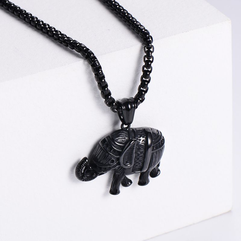 Retro Punk Style Thai Elephant Vacuum Plating 18k Gold Black Stainless Steel Pendant Necklace