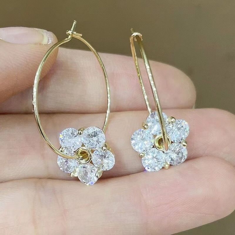 Simple Flower Zircon Earrings Korean Style Five-petal Pendant Large Circle Earrings