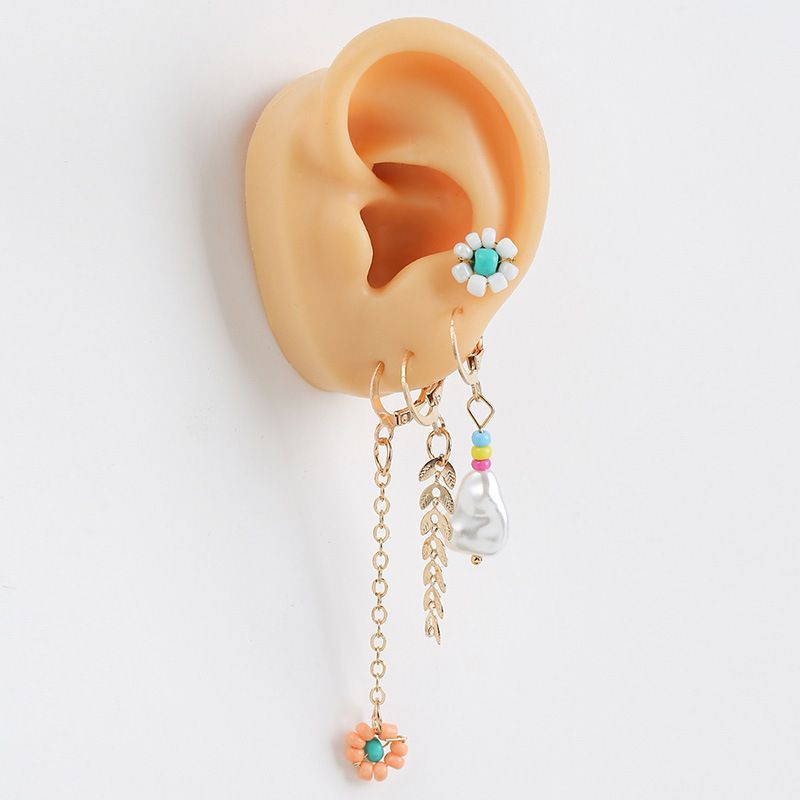 Europäisches Und Amerikanisches Kreatives Netz Rot Lange Fransen Hand Gefertigte Reis Perlen Ohrring Set Ins Exquisite Trend Ige Blatt Metall Ohrringe